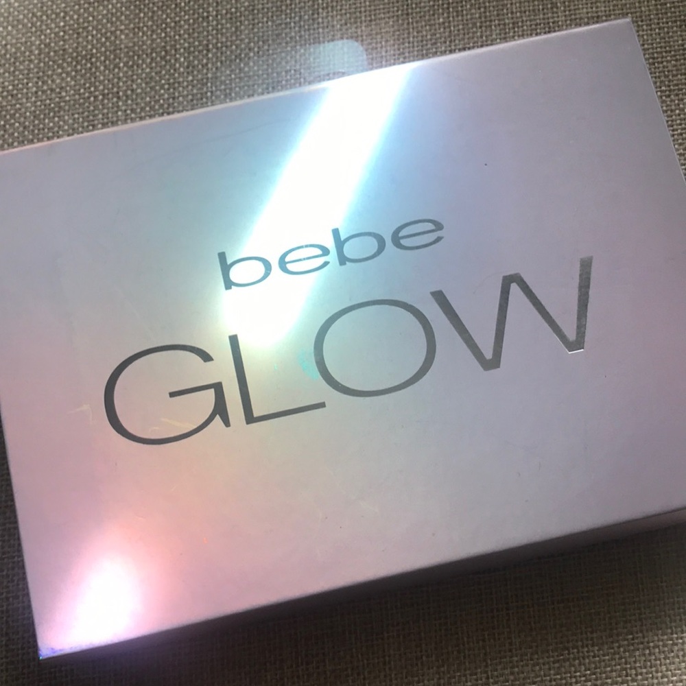Bebe glow palette